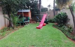2 Bedroom Simplex in Fairland