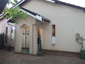3 Bed House in East Lynne