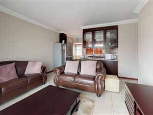 3 Bed Apartment in Brackendowns