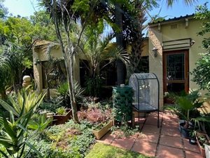 6 Bed House in LesMarais