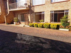 2 Bed Apartment in Baillie Park