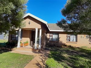 3 Bed House in Albertinia