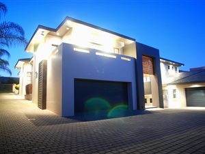 3 Bed House in Dainfern Valley