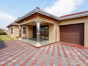 3 Bed House in Madadeni