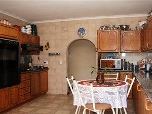 4 Bed House in Leachville