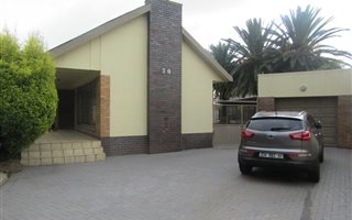 3 Bedroom House in Parkdene