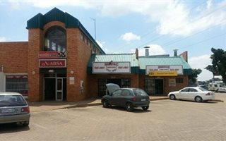 150 m² Retail Space in Rosslyn