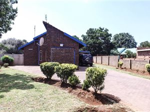 3 Bed House in Riamarpark