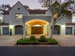 4 Bed House in Boschenmeer Golf Estate
