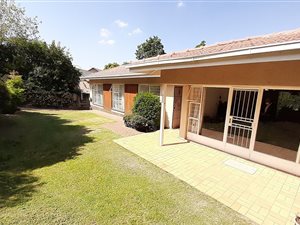 3 Bed House in Mondeor