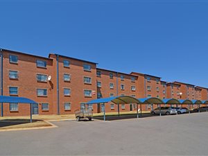 2 Bed Apartment in Lotus Gardens