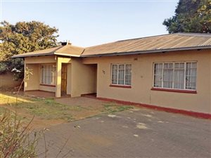 3 Bed House in Vanderbijlpark Central