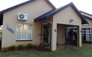 4 Bedroom House in Schoemansville
