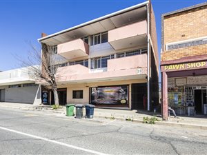 480 m² Commercial space in The Hill