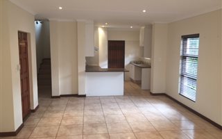 3 Bedroom Cluster in Bryanston