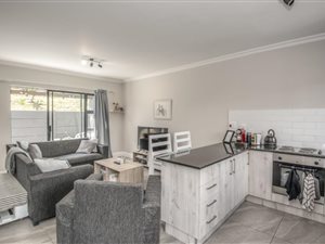 3 Bed Duplex in Westering