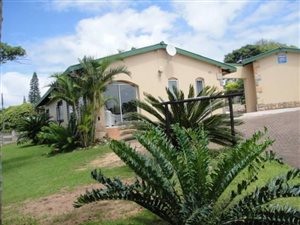 3 Bed House in Sea Park