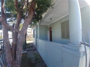 120 m² Commercial space in Knysna Central
