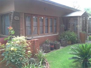 2 Bed House in Vanderbijlpark CW3