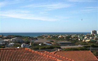 3 Bedroom Townhouse in Island View