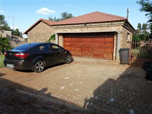 3 Bed House in The Orchards