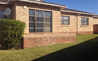 3 Bedroom Townhouse in Walmer