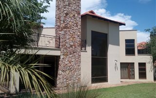 3 Bedroom House in Emfuleni Golf Estate