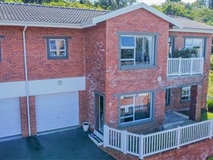 2 Bed Townhouse in Sea Park
