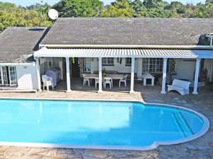 6 Bed House in Dawncliffe