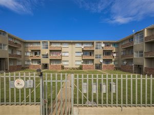 2 Bed Apartment in Newton Park