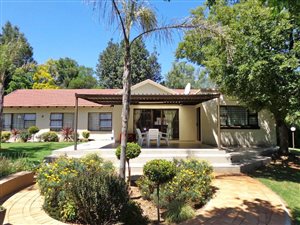4 Bed House in Morningside Manor