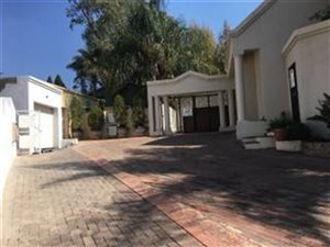 2 Bed House in Melrose Arch