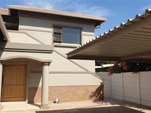 3 Bed Apartment in Edendale