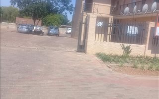 Studio apartment in Wonderboom South