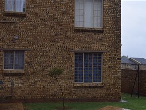 2 Bedroom Apartment in Chloorkop