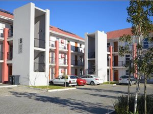 2 Bed Apartment in Buh Rein Estate