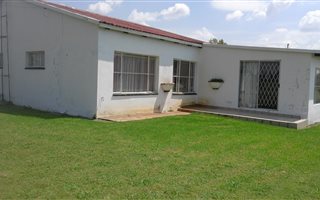 4.2 ha Farm in Deneysville