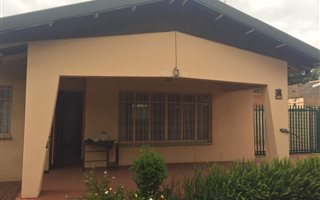 3 Bedroom House in Vanderbijlpark CW