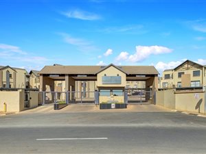 2 Bed Apartment in Ruimsig