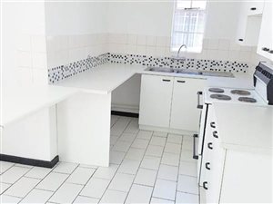 3 Bedroom Duplex in Corlett Gardens