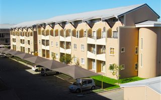 2 Bedroom Apartment in Uitzicht