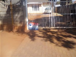 3 Bed House in Mayberry Park