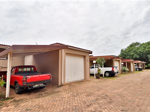 3 Bed Townhouse in Amanzimtoti