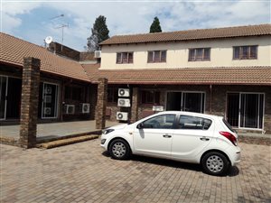 550 m² Commercial space in Ferndale