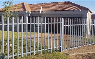 3 Bedroom Townhouse in Jackaroo Park
