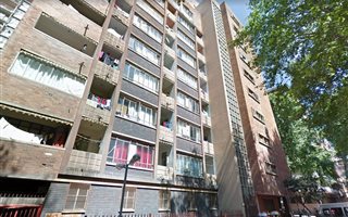 1 Bedroom Apartment in Joubert Park
