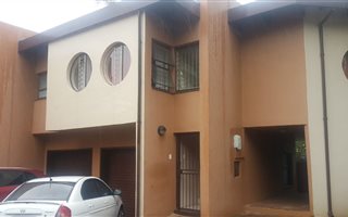 2 Bedroom Apartment in Wierda Park