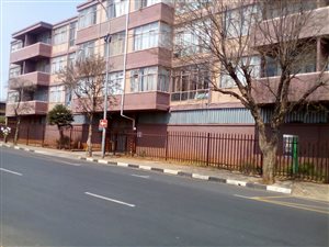 2 Bed Apartment in Kempton Park Central