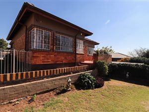 3 Bed House in Orange Grove