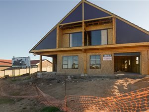 7 Bed House in Dana Bay